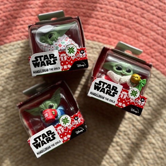 🎄3 Star Wars The Mandalorian Child Bounty Collection Holiday Baby Yoda Grogu - Picture 10 of 10
